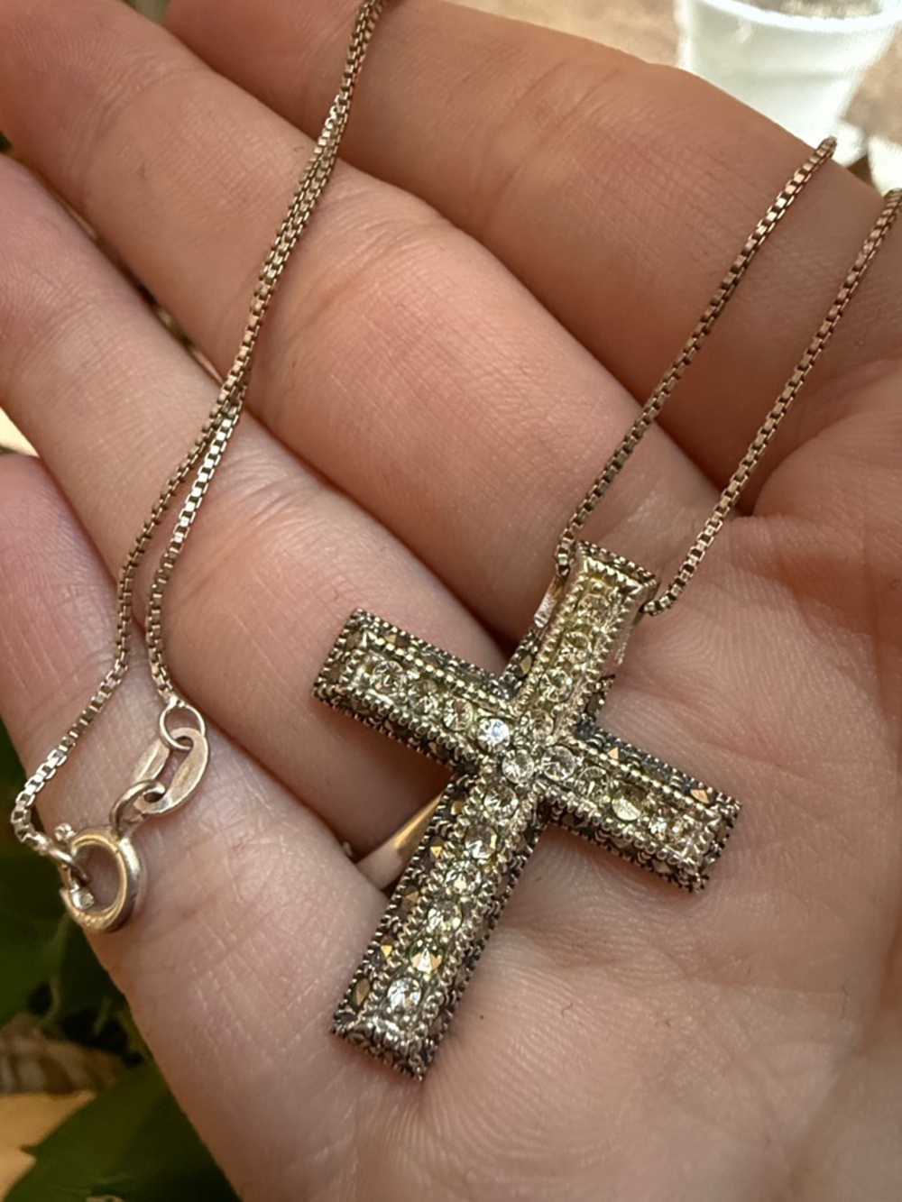 Sterling Silver 925 Thailand Cross Rhinestone & Marcasite Necklace 15’ in chain